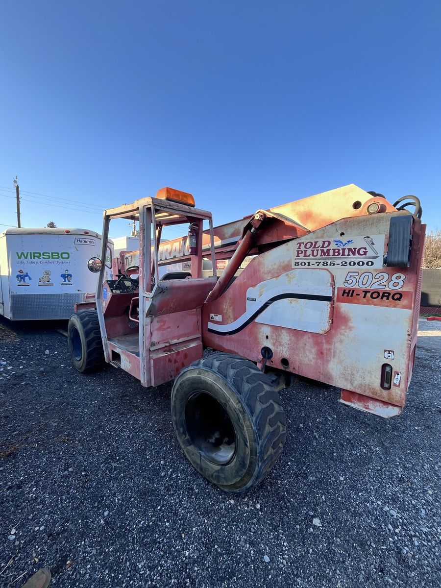Fork lift