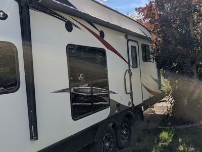 2016 Stryker Toy Hauler series ( M-2912- 34')