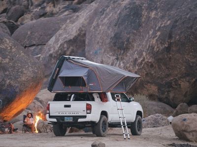 Roofnest Condor XL Hard Shell Roof Top Tent plus Condor Annex