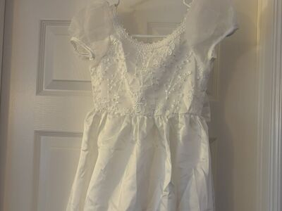 Girls WhitE Dress (new)