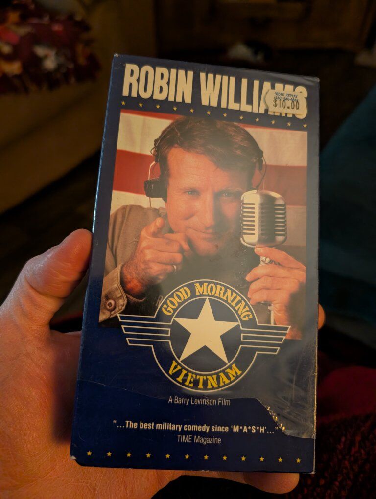 Good Morning Vietnam VHS tape