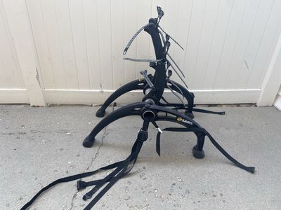 Saris Bones 3-Bike Trunk Mounted Car Rack - Black