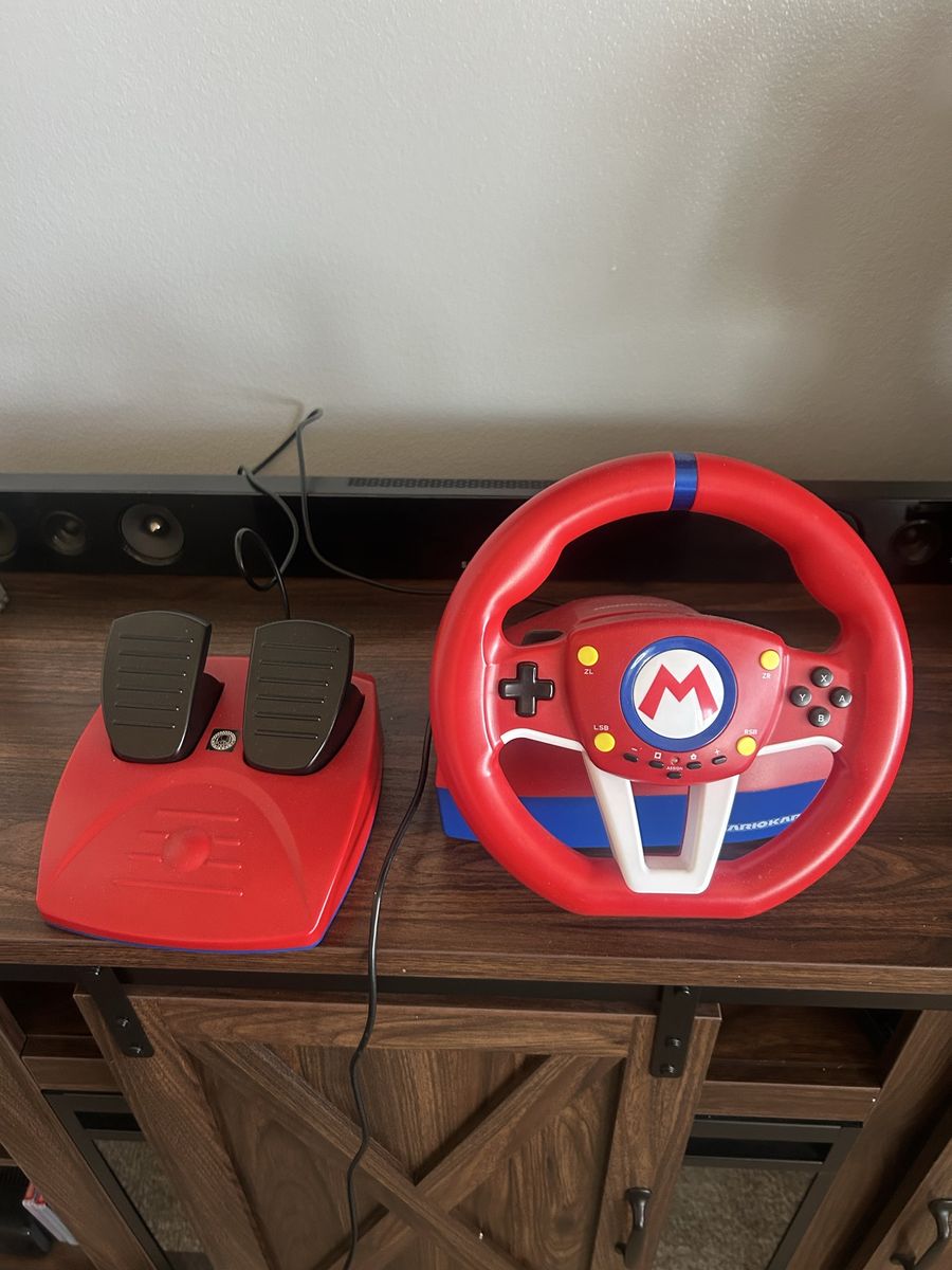 Hori Mario Kart Racing Wheel Pro Mini for Nintendo Switch - Steering Wheel & Pedals
