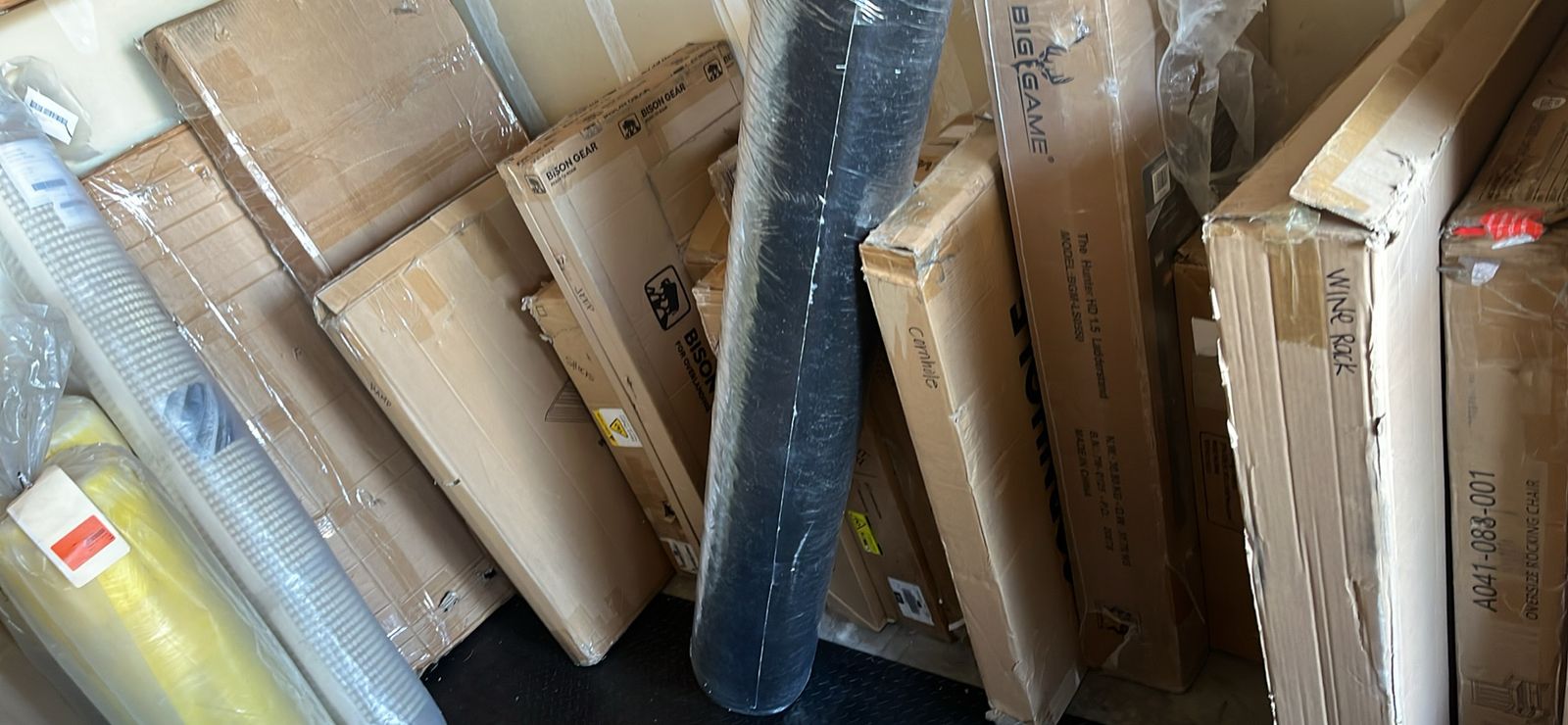 Main image 6