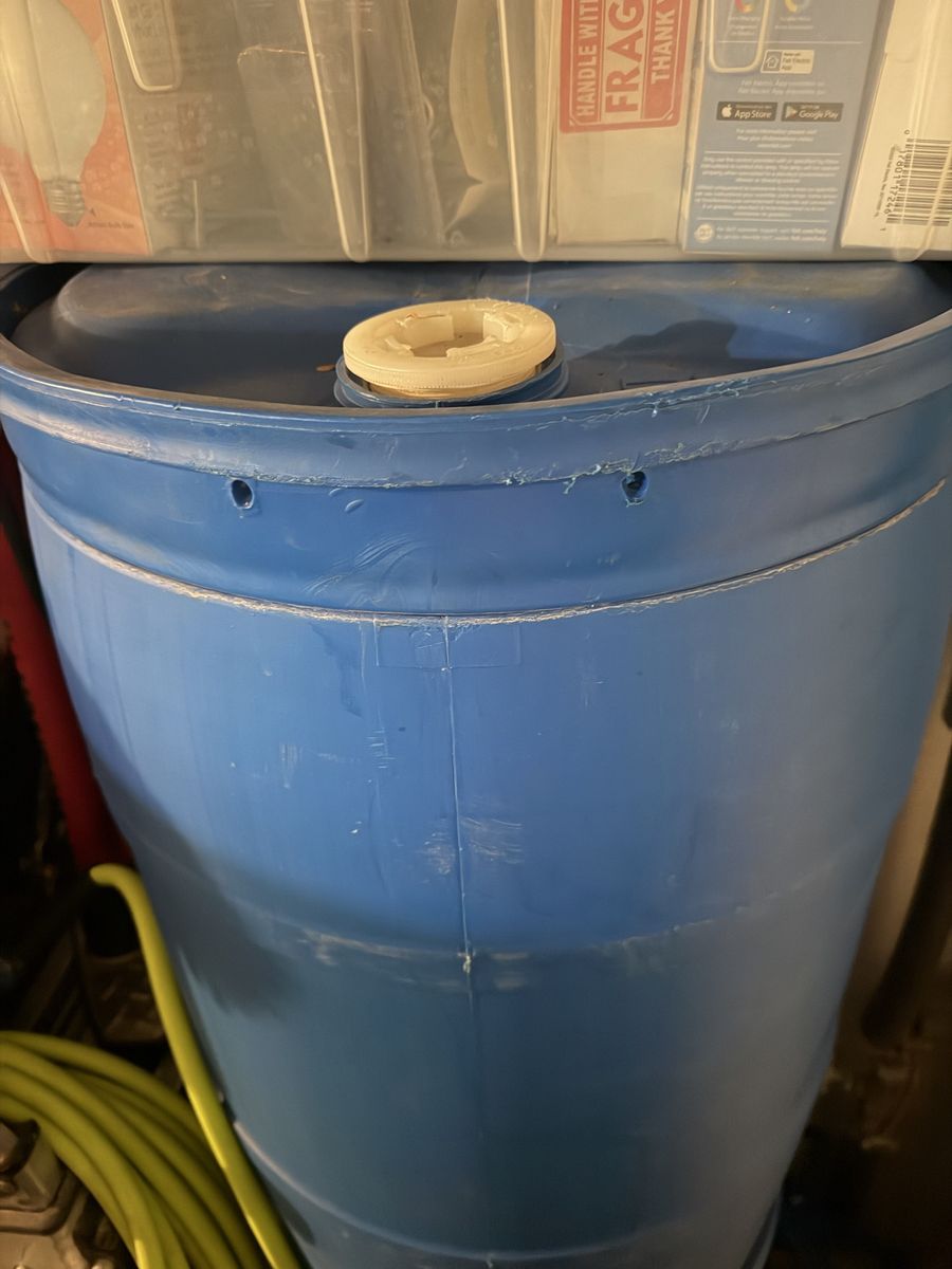 35 Gallon water containers