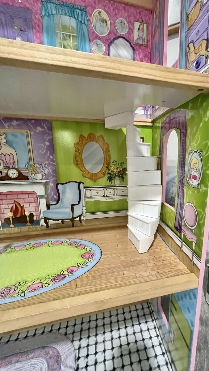 Main image 12