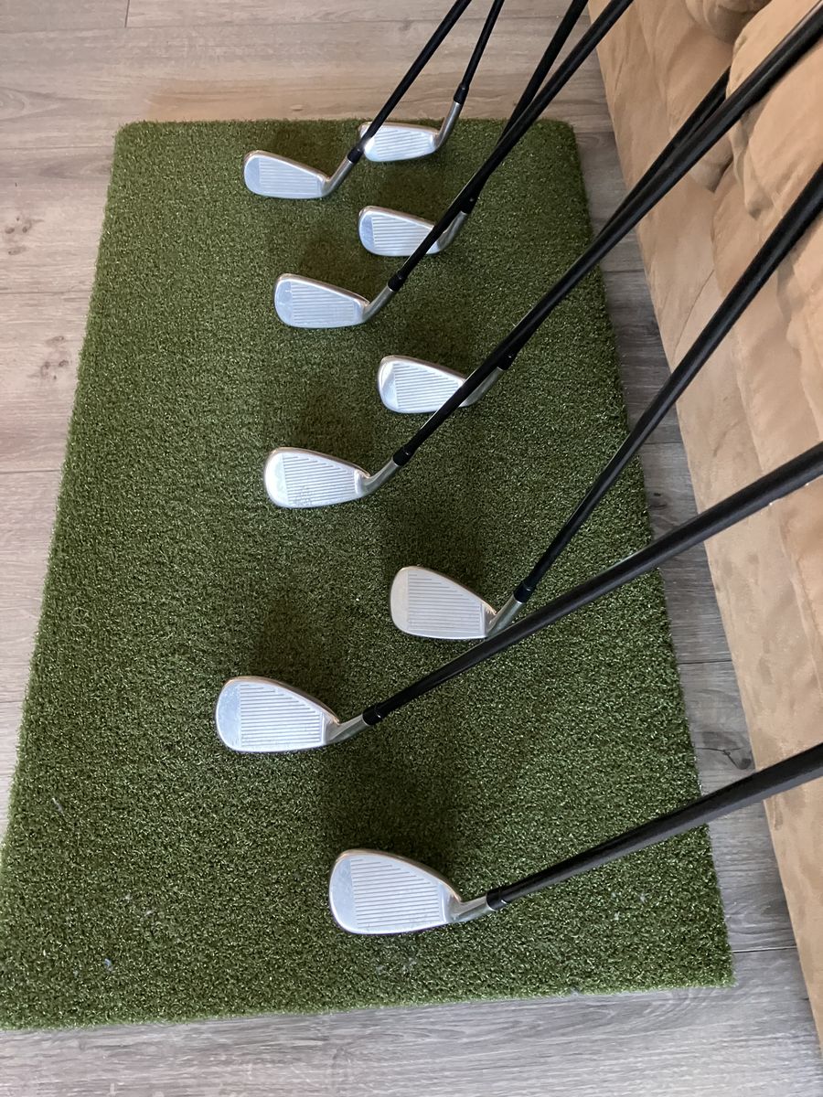 Golf Clubs - Cleveland Launcher XL Halo Irons
