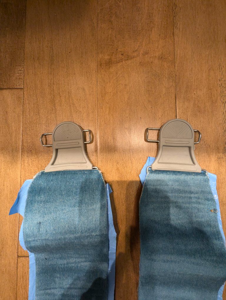 2 pairs of ski climbing skins