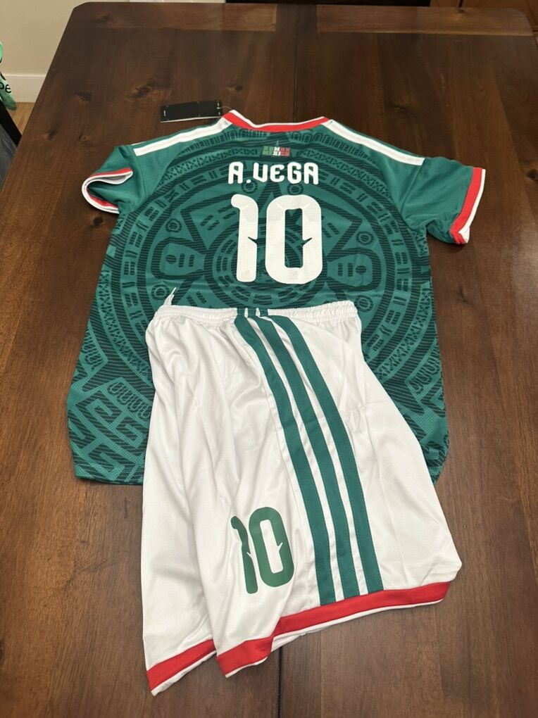 MExico SoccEr Jerseys Kids Sets A.VEGA 10