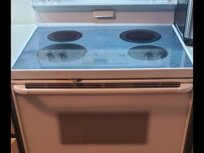 Whirlpool Range