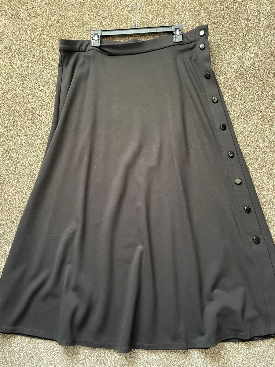 MAXI SKIRT