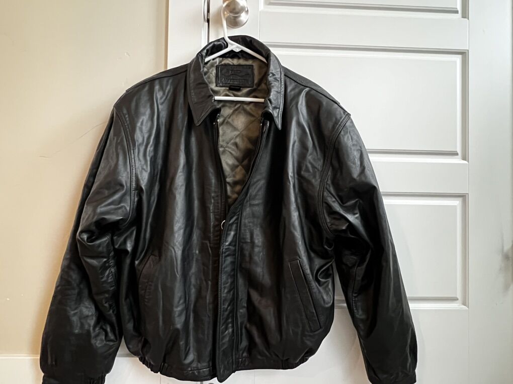 Men's Black Genuine Leather Jacket