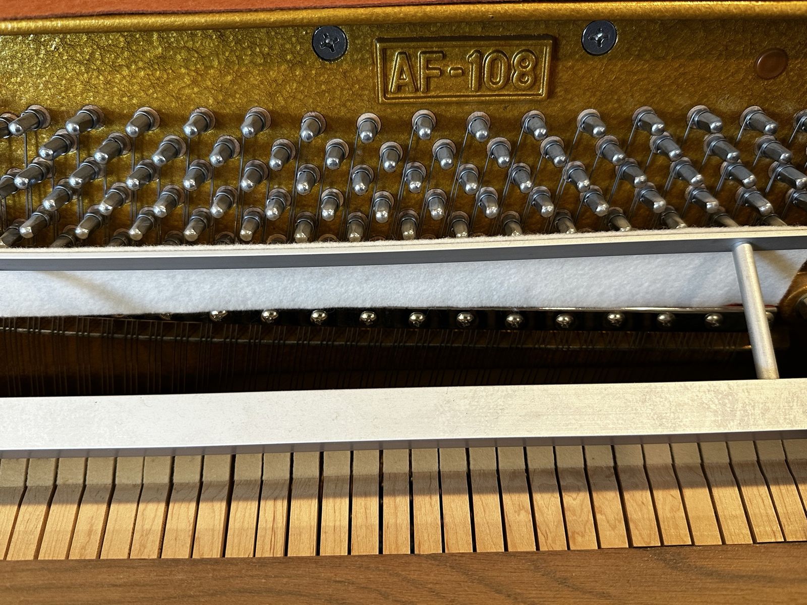 Main image 8