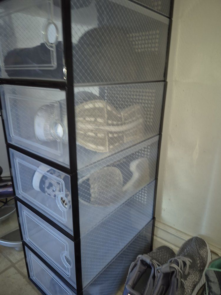 Main image 2