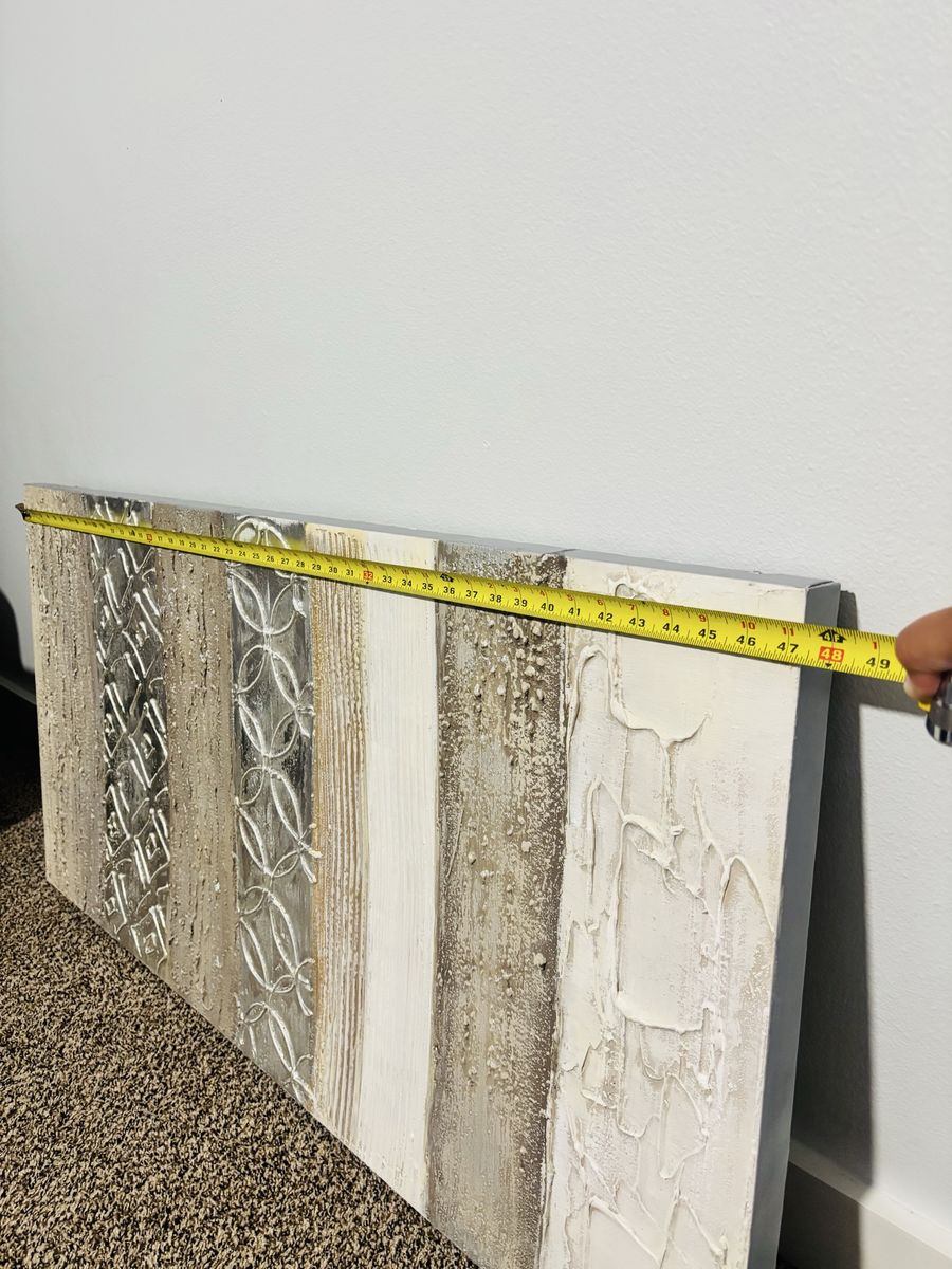 Main image 3