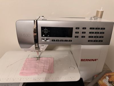 Bernina B 530 sewing machine (read)