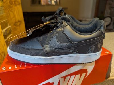 Nike Court Vision Low NN Black White Women's Size 6 / Men's 4.5