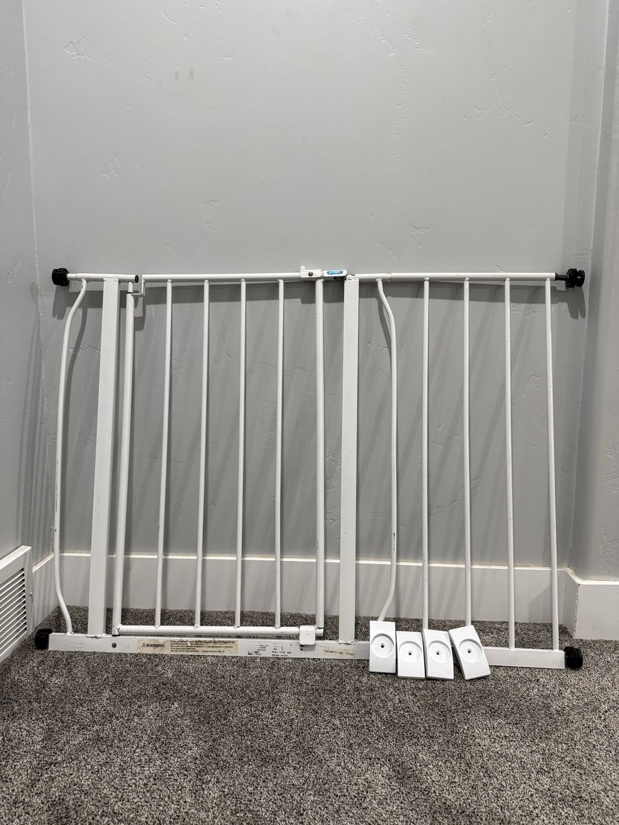 Baby gate