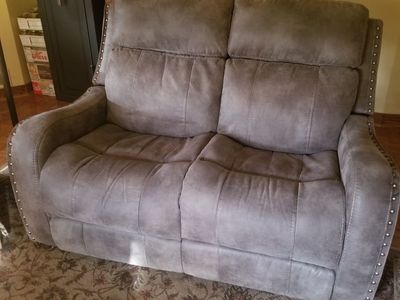 Double-Seater Recliner