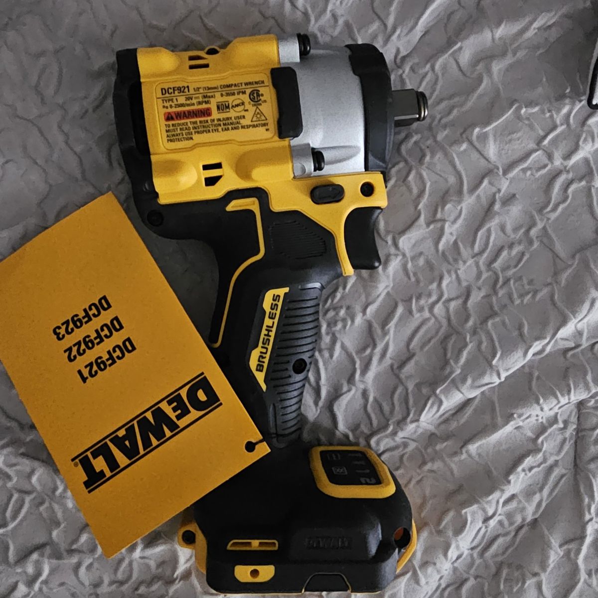 brand new ( nuevos) impacts and wrenches
