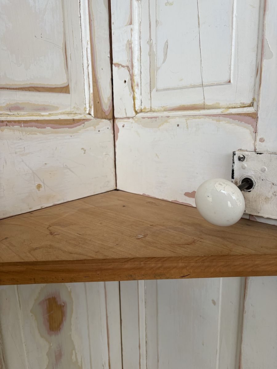 Main image 4