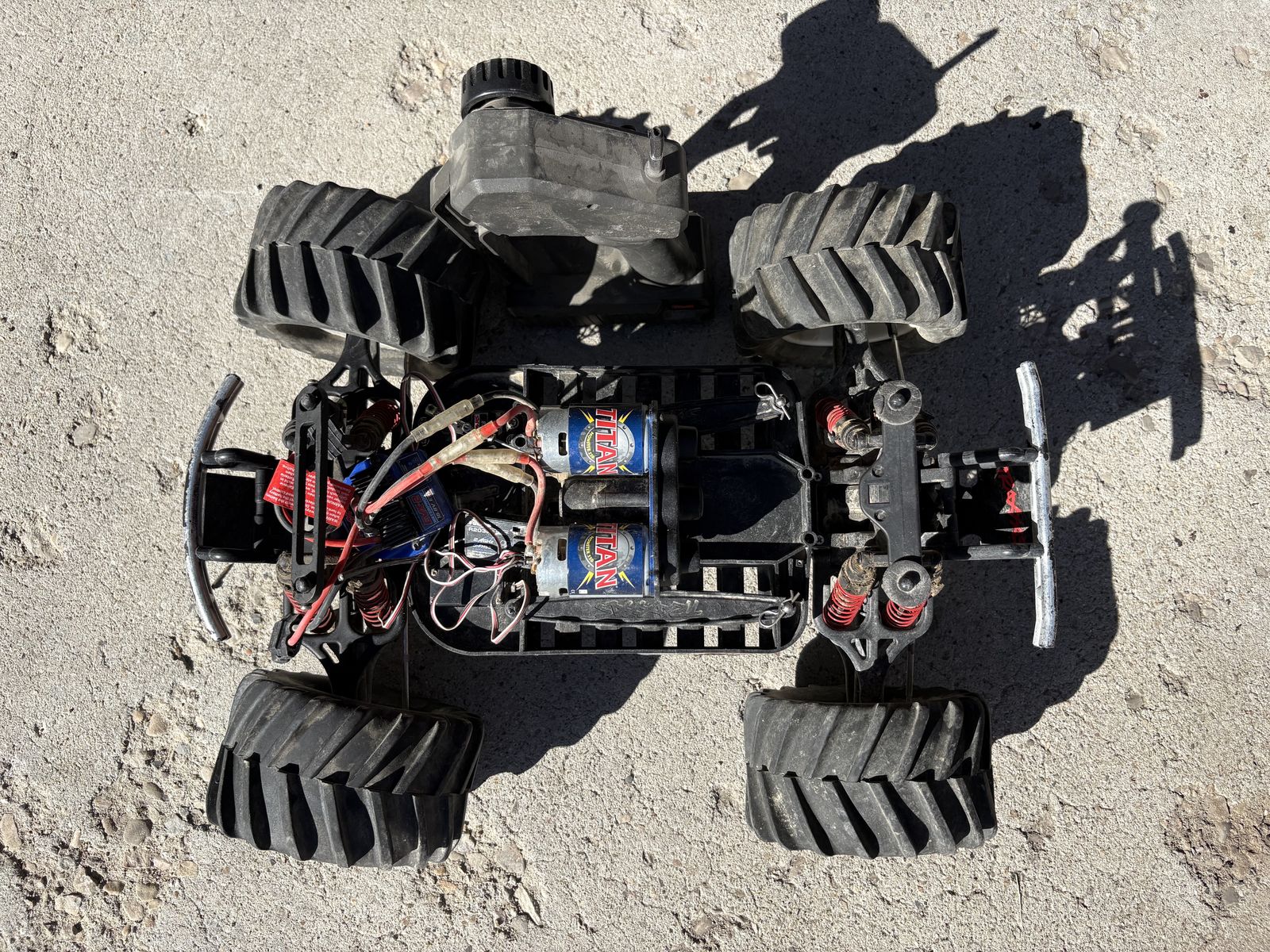 Main image 7