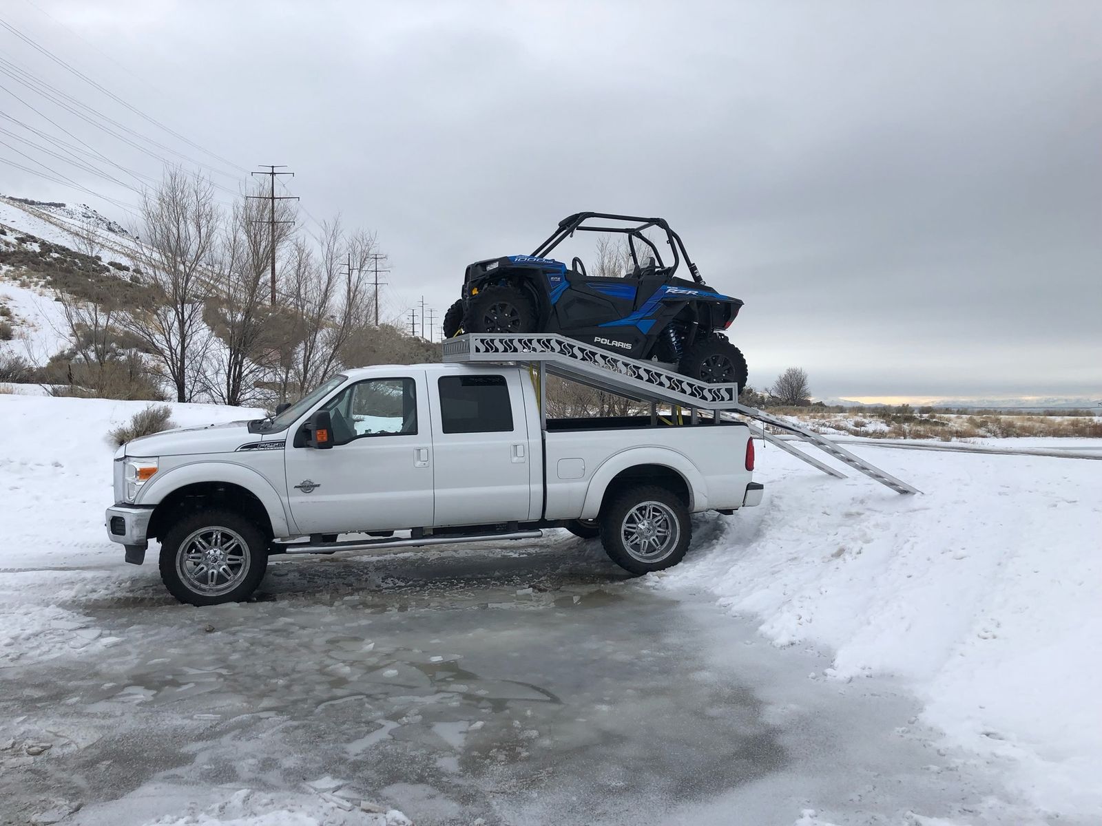 Razor rack