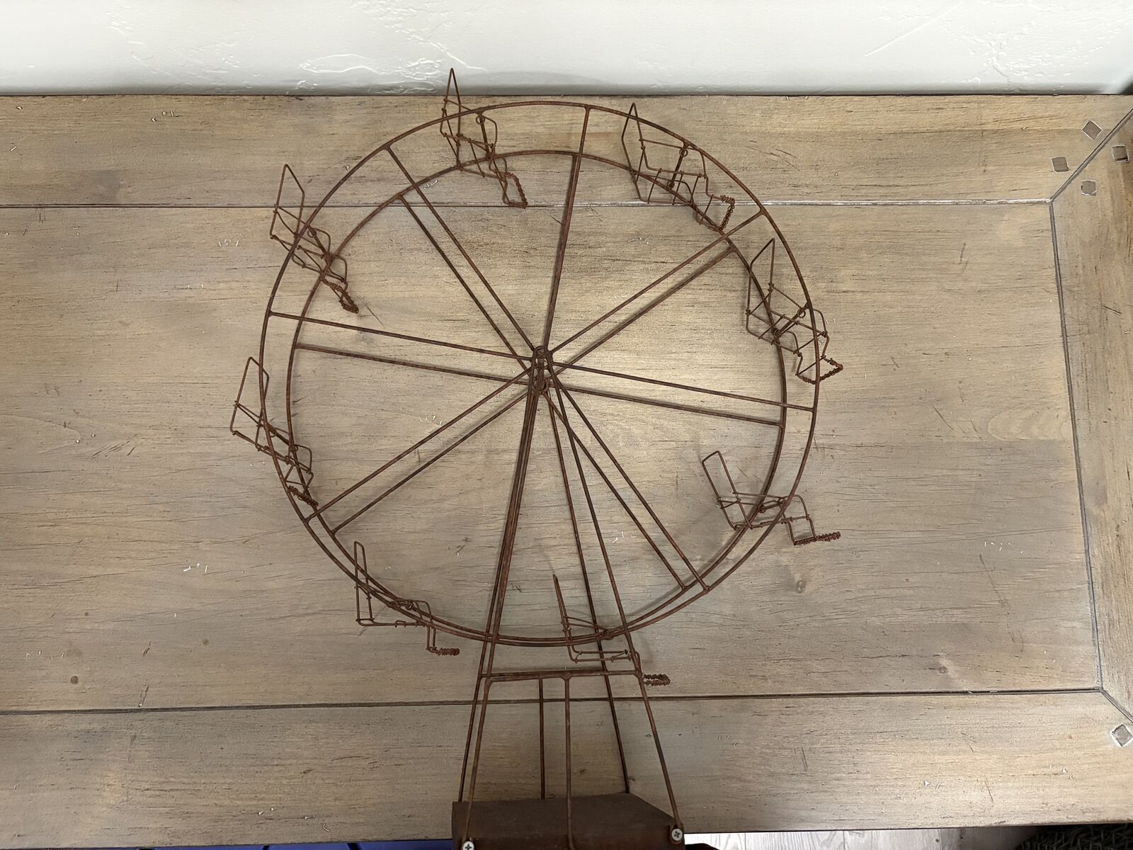 Handmade wire Ferris wheel Home decor. $35 cash/venmo in Draper