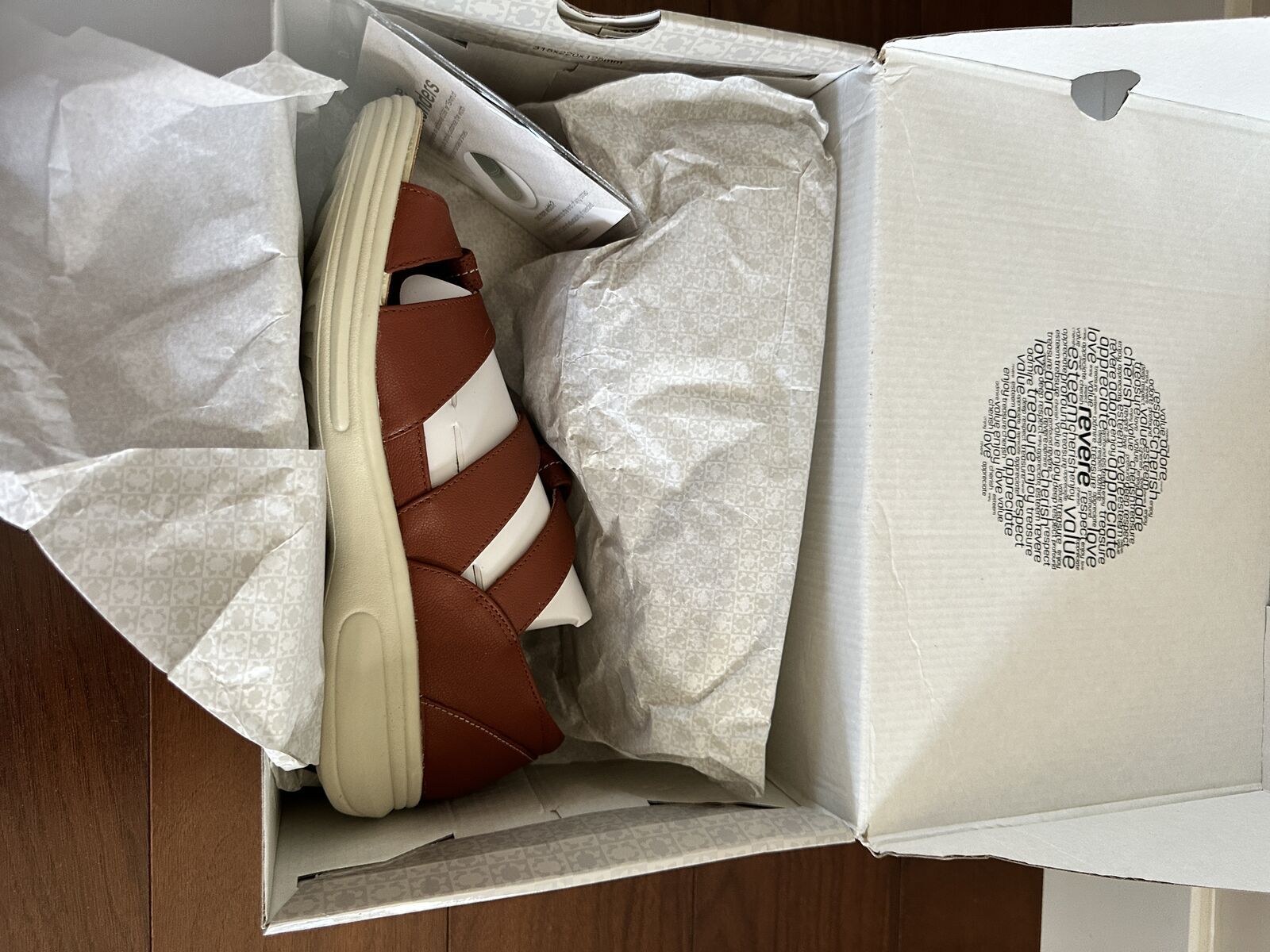 BNIB REVERE Geneva Sandals - Leather Women's size 12M, Cognac