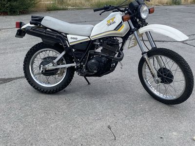 Yamaha XT 550