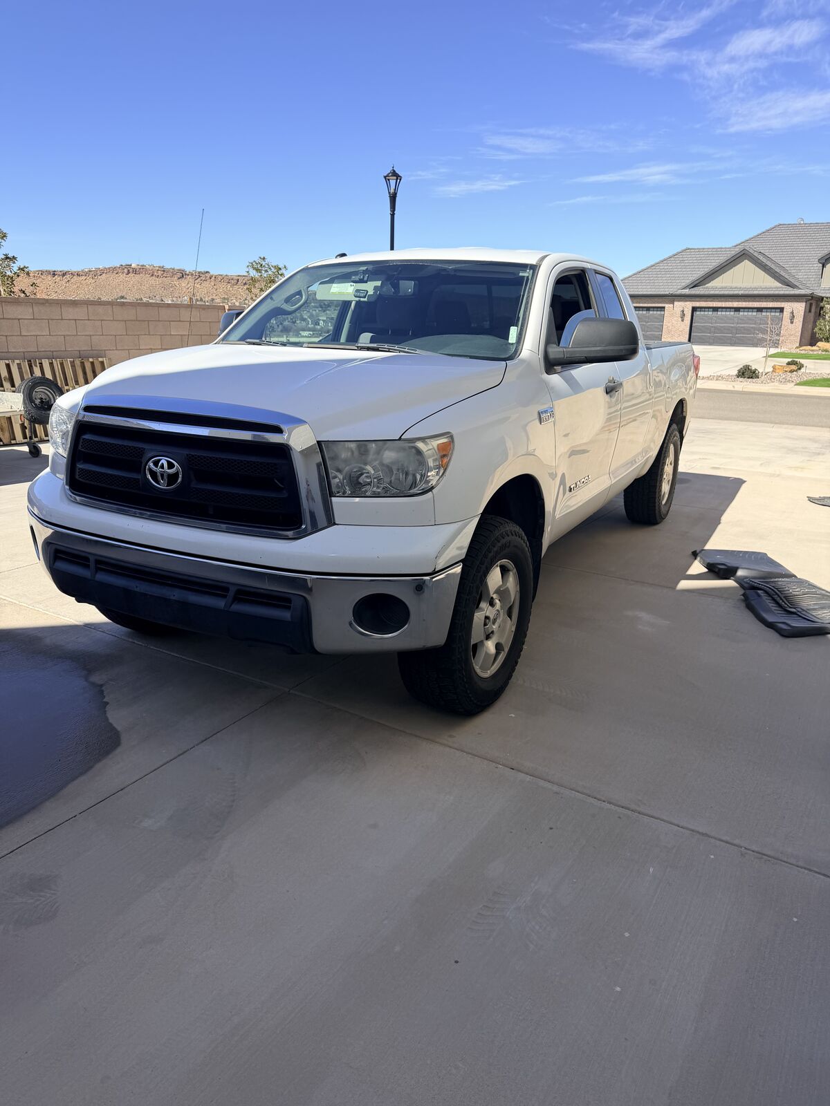 2010 TOYOTA TUNDRA SR5 V8
