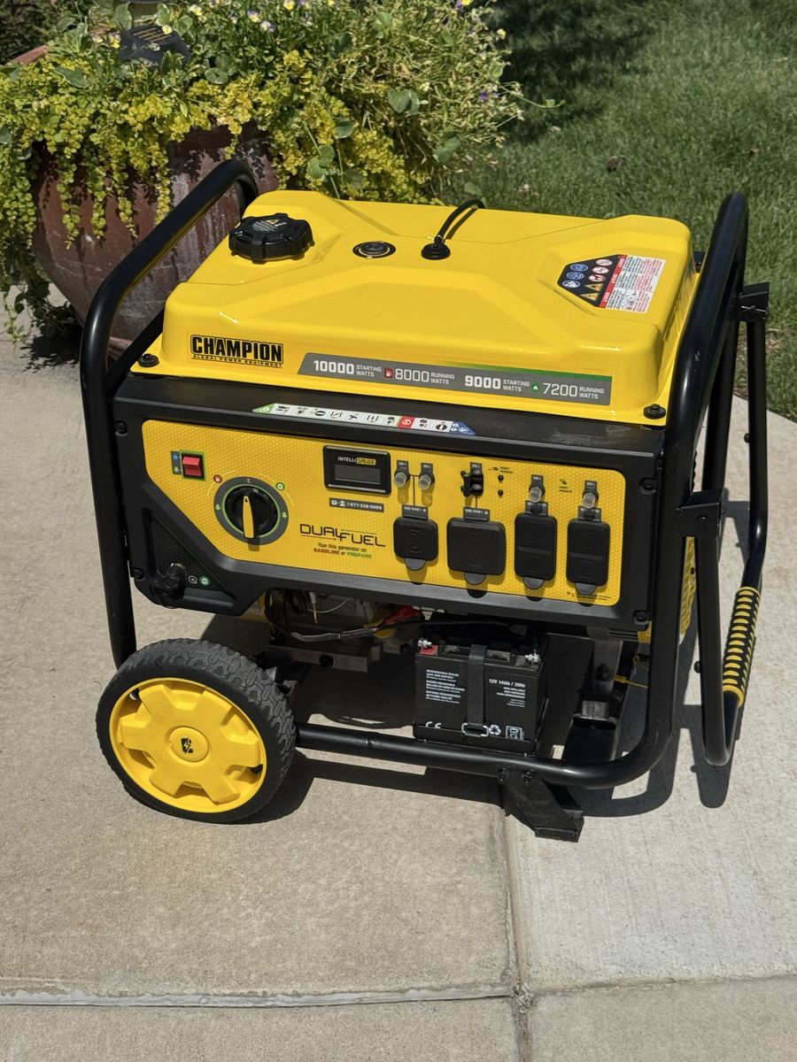 Champion Dual Fuel Portable Generator 10000W / 8000W with Wheel Kit