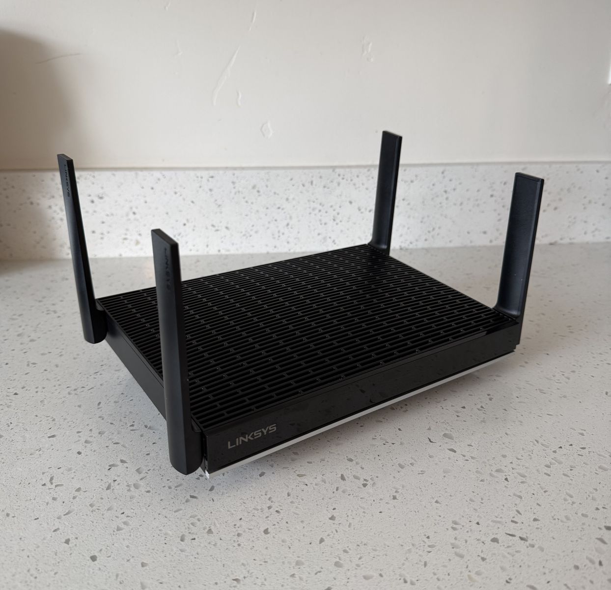 Linksys Dual-Band Mesh Wifi 6 Router (MR9600)