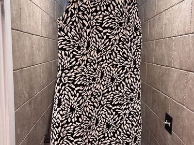 Women’s Ann Taylor Sheath Dress Size 8