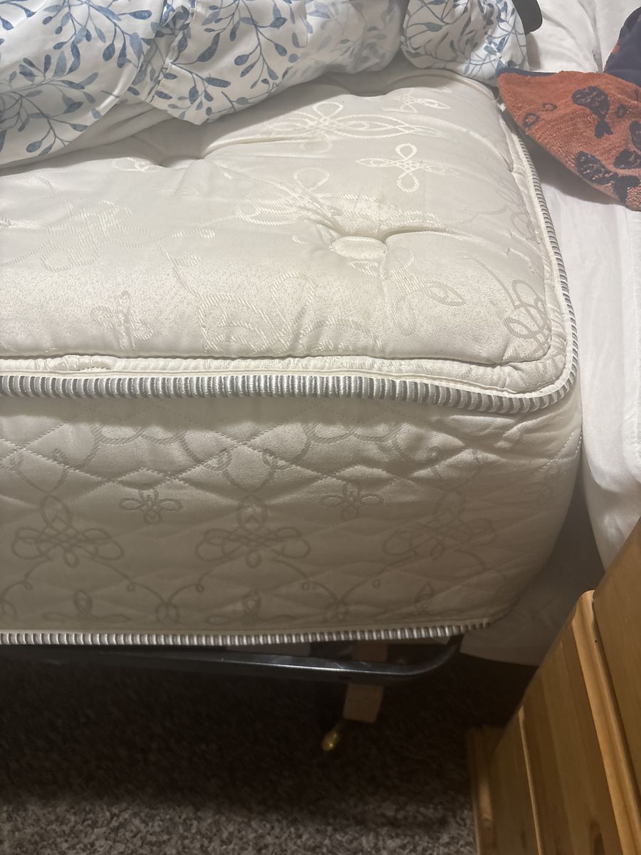 Queen mattress