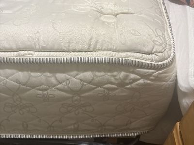 Queen mattress