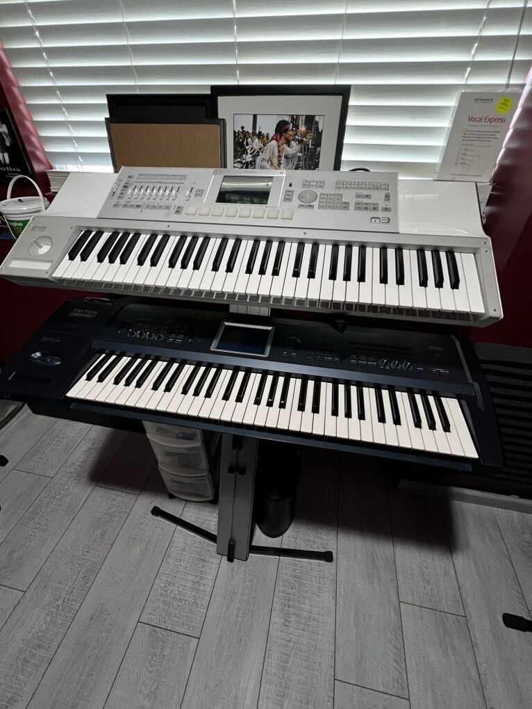 Korg M3