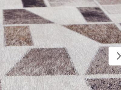 Jettner Multi 5' x 7' Rug