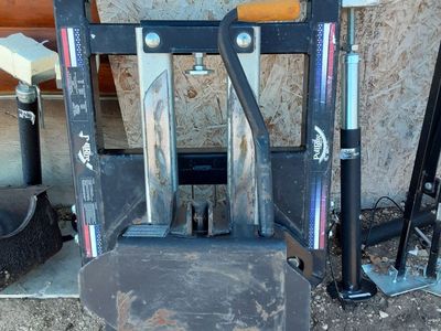 Pull Rite fifthwheel auto slide