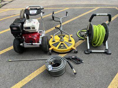 Honda 4 gpm pressure washer & surface cleaner bundle