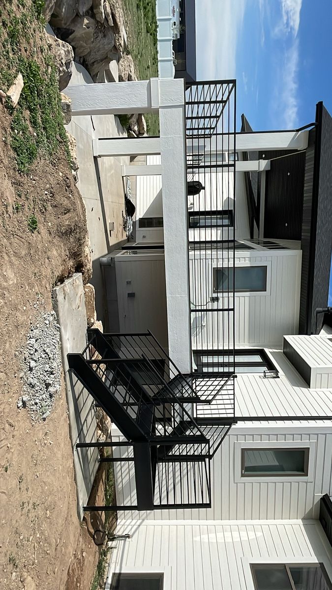Main image 2