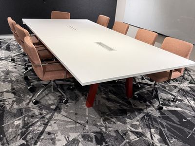 WORKSHOP CONFERENCE TABLE