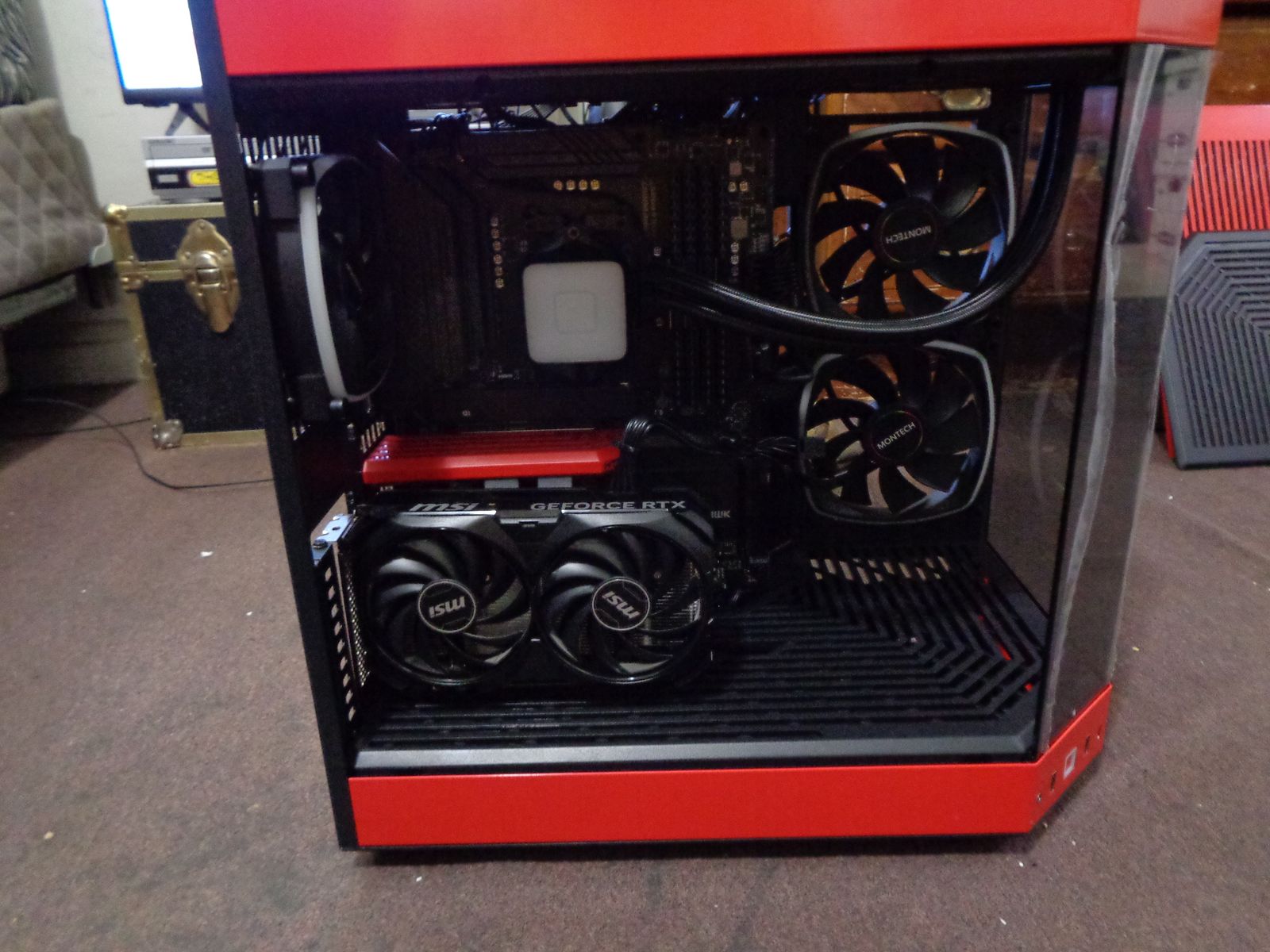 HYTE Y60 Red Gaming PC: AMD Ryzen 7 5800X, Nvidia RTX 4060 8GB, 64GB RAM, 2TB NVMe & 5TB HDD
