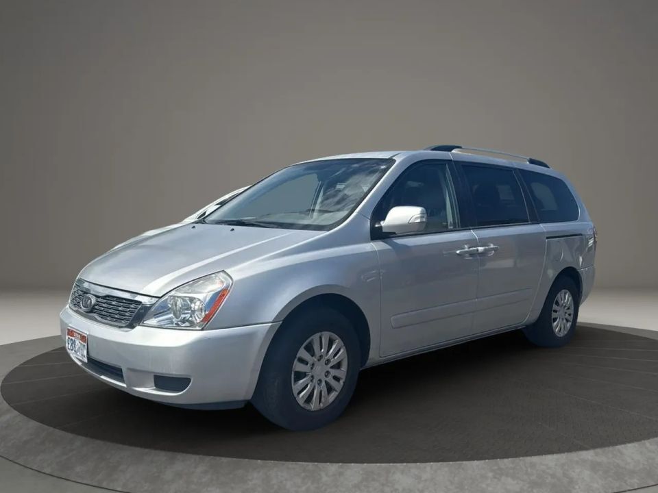 2012 Kia Sedona LX