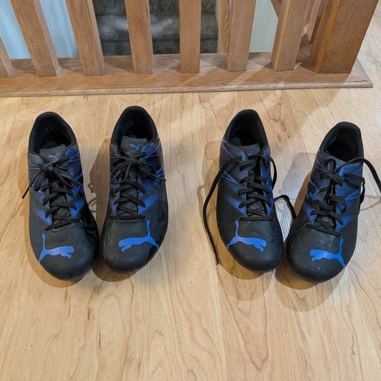 Soccer cleats