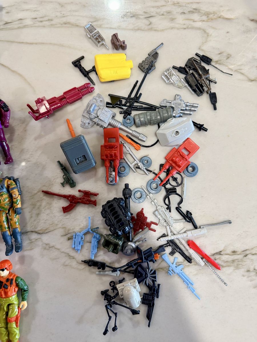 Main image 4