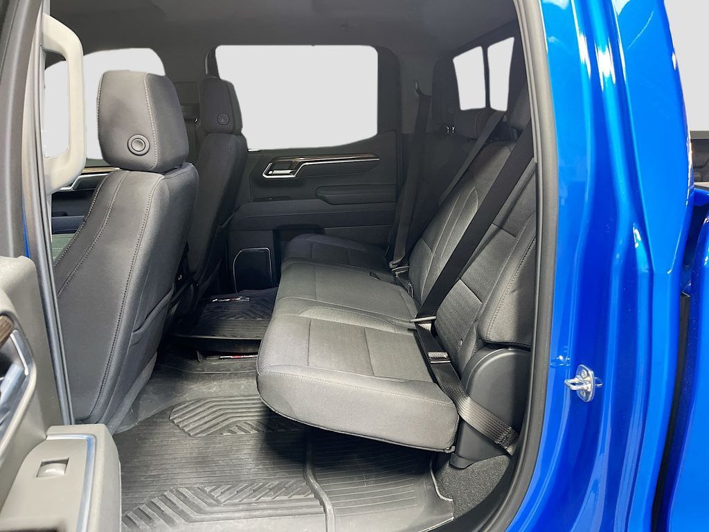 Main image 25