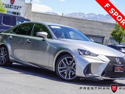 2019 Lexus IS Base