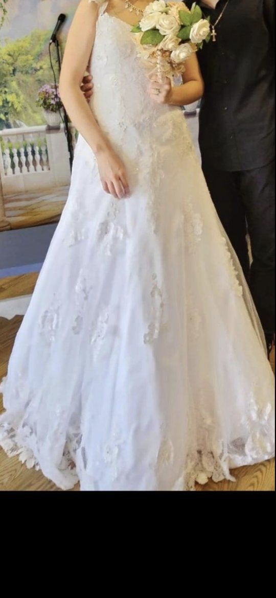 BEAUTIFUL LATTERDAY BRIDE WEDDING DRESS – $100 OBO