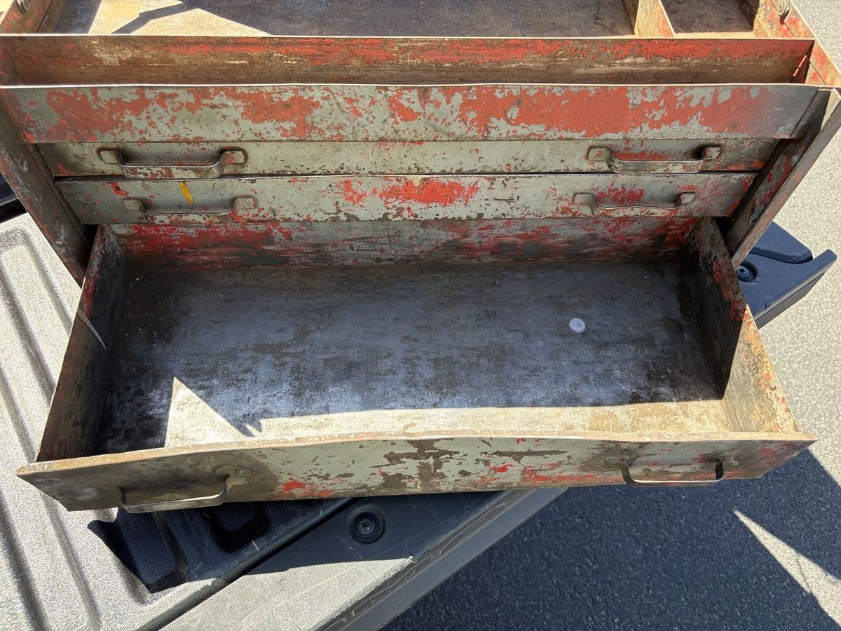 Main image 8